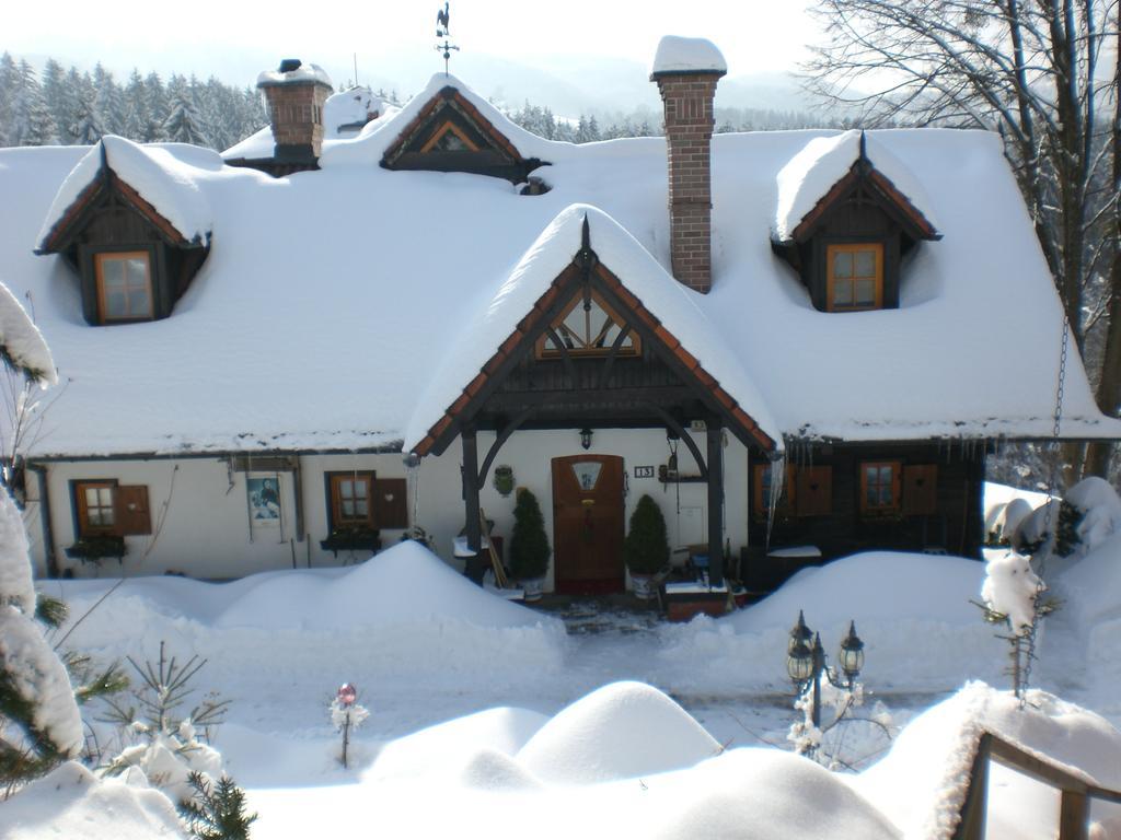 Der Haufenhof Apartamento Eibiswald Exterior foto